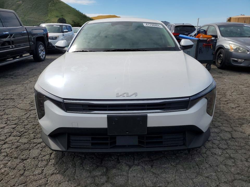 Продажа на аукционе авто 2025 Kia K4, vin: 3KPFT4DE8SE145585, номер лота: 41746866