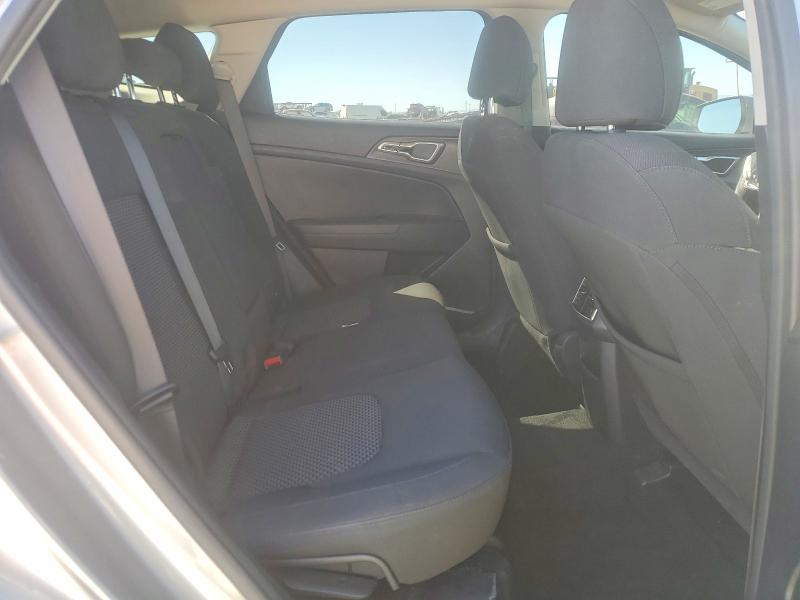 46775036 :رقم المزاد ، KNDPUCAF6P7135136 vin ، 2023 Kia Sportage مزاد بيع