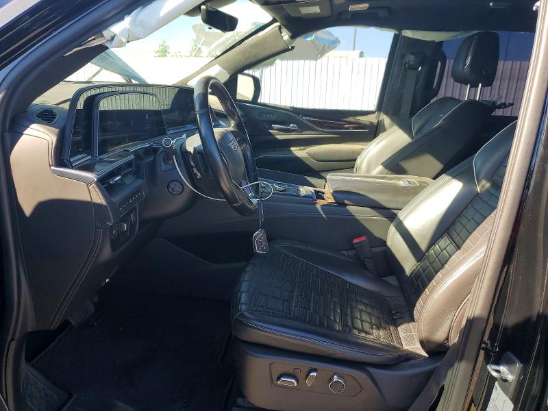 2021 Cadillac Escalade მანქანა იყიდება აუქციონზე, vin: 1GYS4RKL0MR243635, აუქციონის ნომერი: 46954136