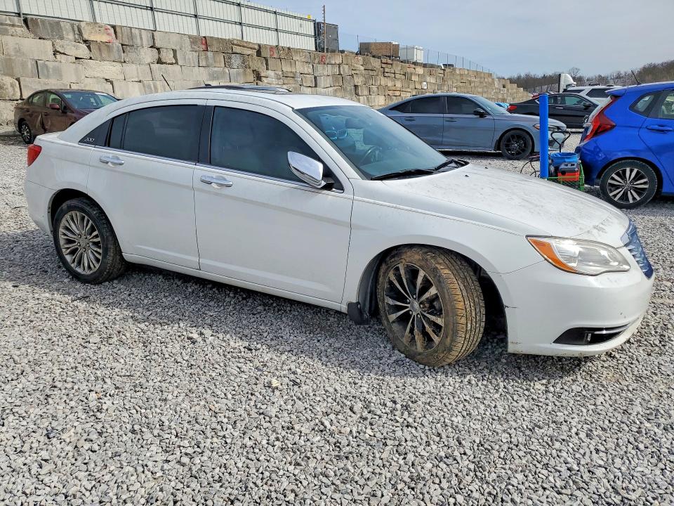 Продаж на аукціоні авто 2012 Chrysler 200, vin: 1C3CCBCG5CN306969, номер лоту: 45784286