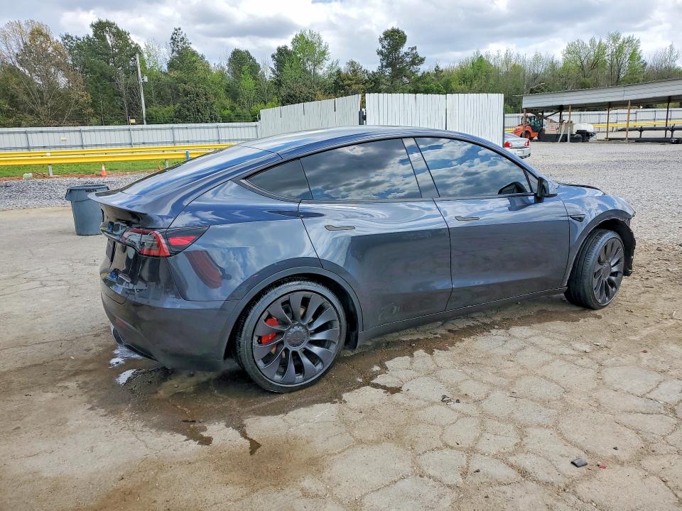 47993266 :رقم المزاد ، 7SAYGDEF0SA346296 vin ، 2025 Tesla Model Y مزاد بيع
