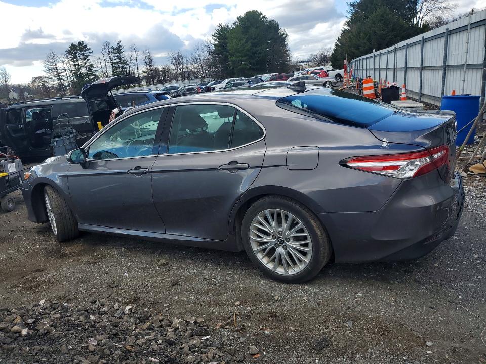 2019 Toyota Camry მანქანა იყიდება აუქციონზე, vin: 4T1B11HK6KU833150, აუქციონის ნომერი: 46459416