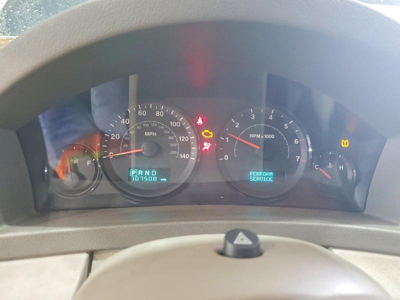 Продажа на аукционе авто 2005 Jeep Grand Cherokee, vin: 1J4GR48K75C559272, номер лота: 79812305