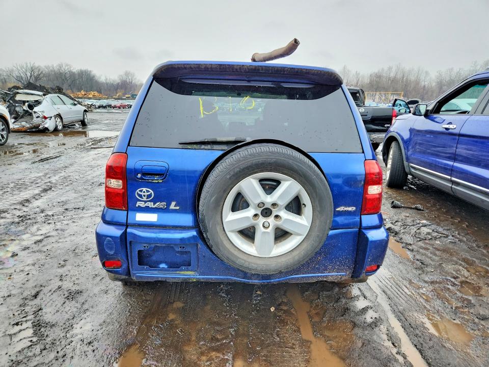 2005 Toyota Rav4 მანქანა იყიდება აუქციონზე, vin: JTEHD20V156032714, აუქციონის ნომერი: 79943595