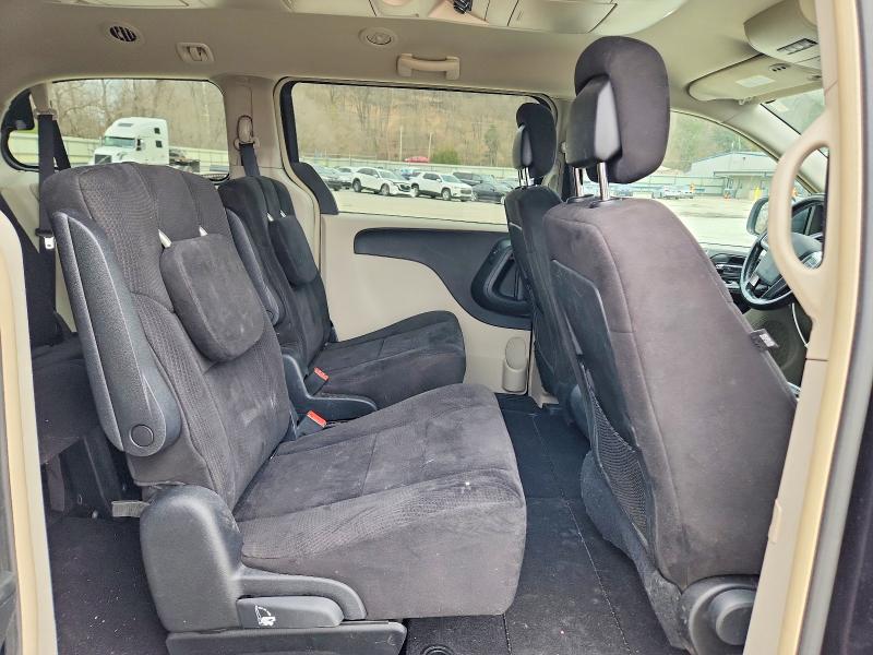 48224246 :رقم المزاد ، 2A4RR5DG0BR605088 vin ، 2011 Chrysler Town & Country مزاد بيع