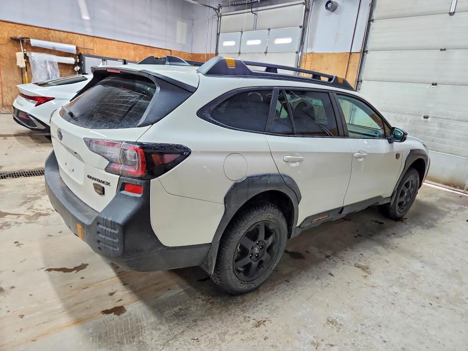 Продажа на аукционе авто 2025 Subaru Outback, vin: 4S4BTGUD6S3232900, номер лота: 46826936