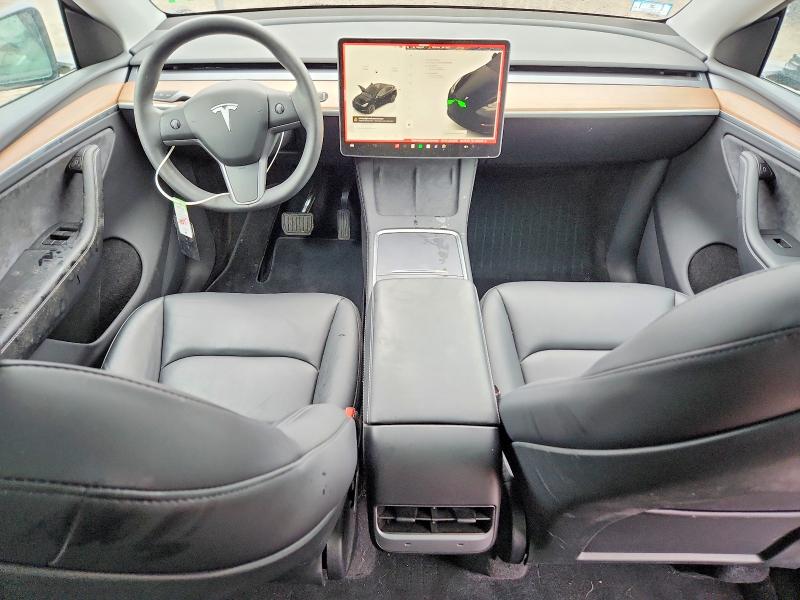 2025 Tesla Model Y მანქანა იყიდება აუქციონზე, vin: 7SAYGDEE2SA361406, აუქციონის ნომერი: 46924006