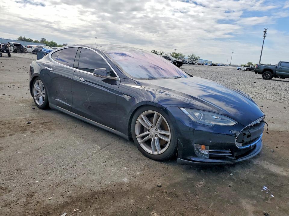 Aukcja sprzedaży 2015 Tesla Model S, vin: 5YJSA1H27FFP74547, numer aukcji: 46267206