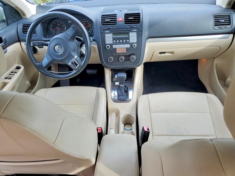 Продажа на аукционе авто 2010 Volkswagen Jetta, vin: 3VWRZ7AJ9AM162119, номер лота: 46958806