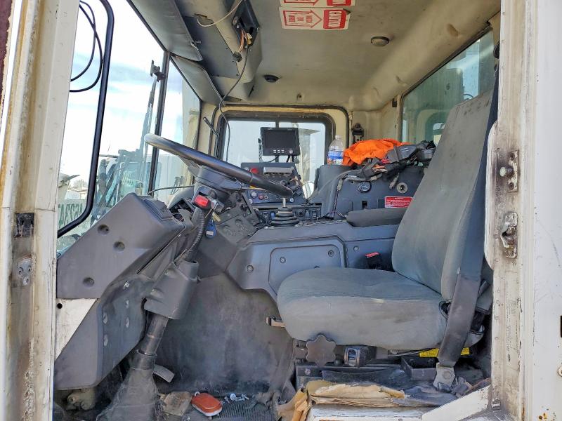 Продаж на аукціоні авто 2011 Mack Mru613, vin: 1M2AV02C7BM007242, номер лоту: 46234726