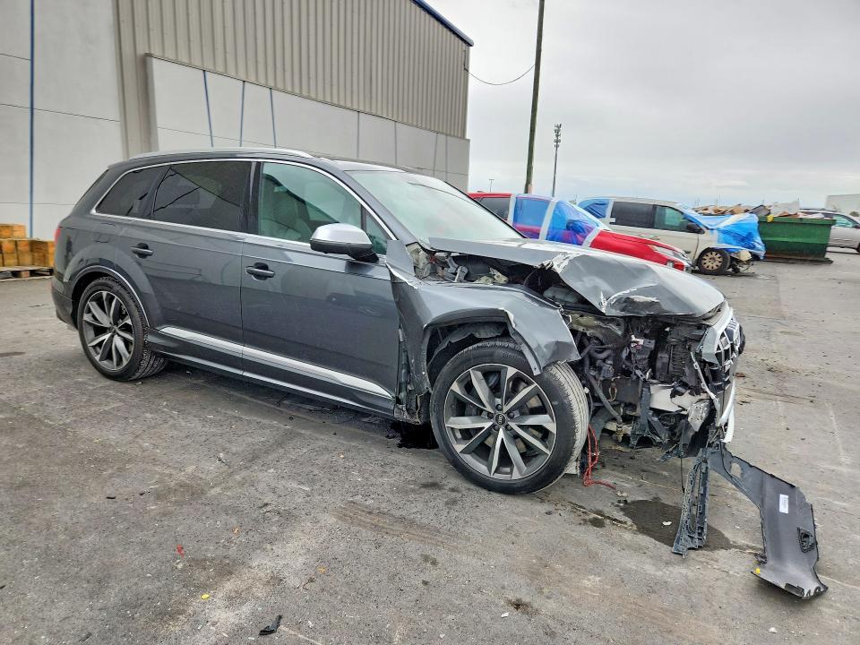 Продажа на аукционе авто 2022 Audi Sq7, vin: WA1AWBF78ND008683, номер лота: 79887505