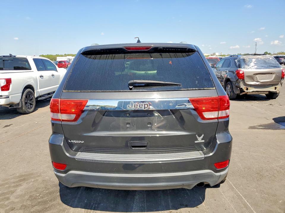 45692606 :رقم المزاد ، 1J4RS4GG2BC573408 vin ، 2011 Jeep Grand Cherokee مزاد بيع