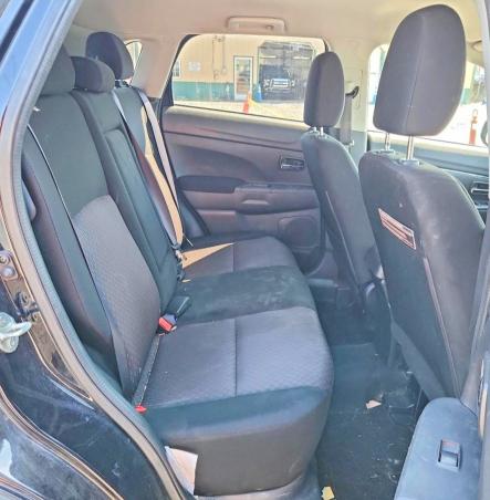 47981086 :رقم المزاد ، JA4AP3AU4HZ040313 vin ، 2017 Mitsubishi Outlander Sport مزاد بيع
