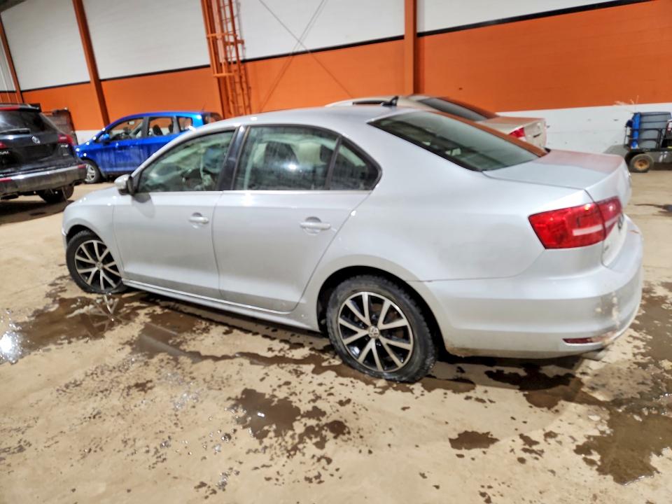 47601176 :رقم المزاد ، 3VWD67AJXGM311357 vin ، 2016 Volkswagen Jetta مزاد بيع