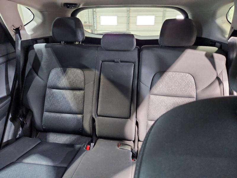 48006066 :رقم المزاد ، KM8J3CA28HU435782 vin ، 2017 Hyundai Tucson مزاد بيع