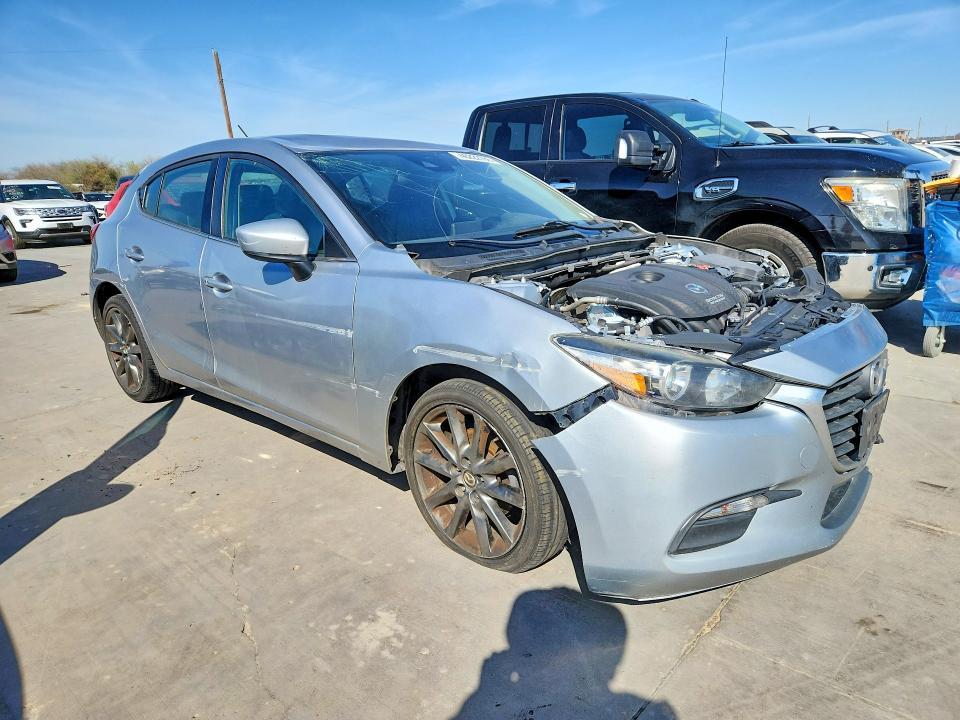 2018 Mazda 3 მანქანა იყიდება აუქციონზე, vin: 3MZBN1L39JM181178, აუქციონის ნომერი: 46222786