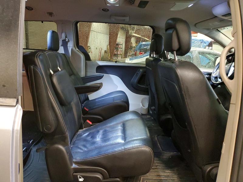 45724556 :رقم المزاد ، 2C4RC1BG4GR261730 vin ، 2016 Chrysler Town & Country مزاد بيع