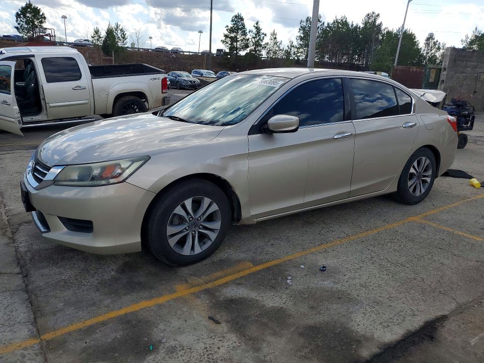 Auction sale of the 2013 Honda Accord, vin: 1HGCR2F32DA246095, lot number: 79963095