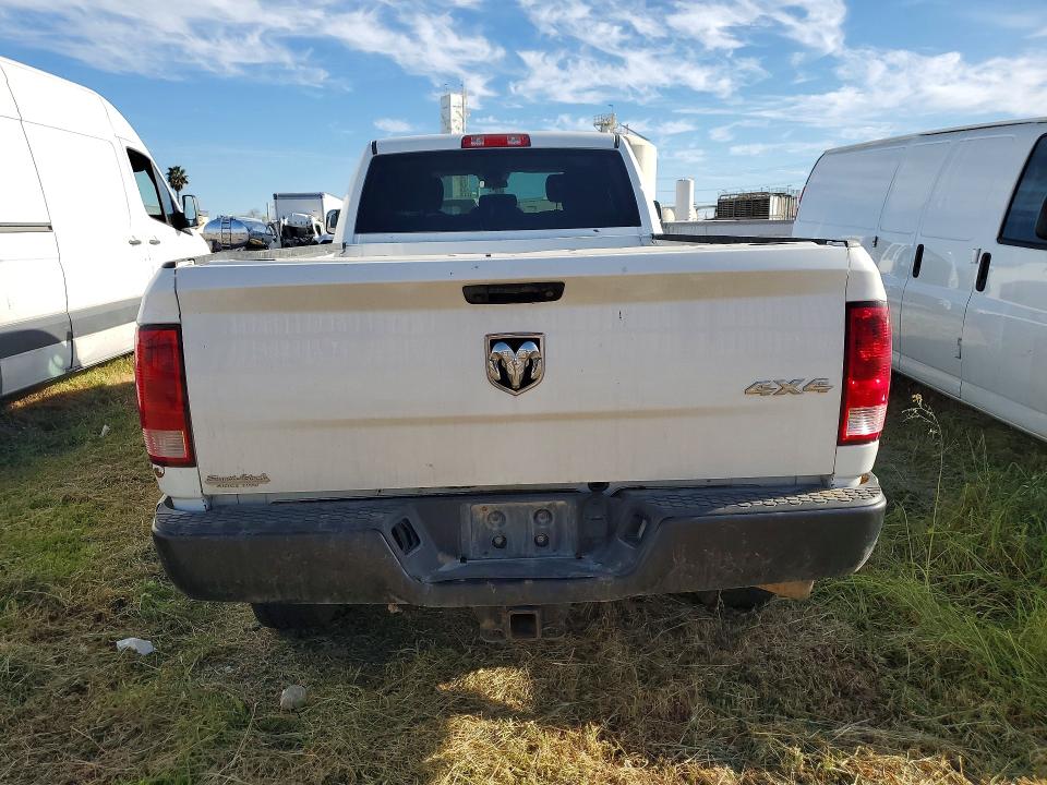 Продаж на аукціоні авто 2018 Ram 2500, vin: 3C6UR5HJ7JG317151, номер лоту: 47640236