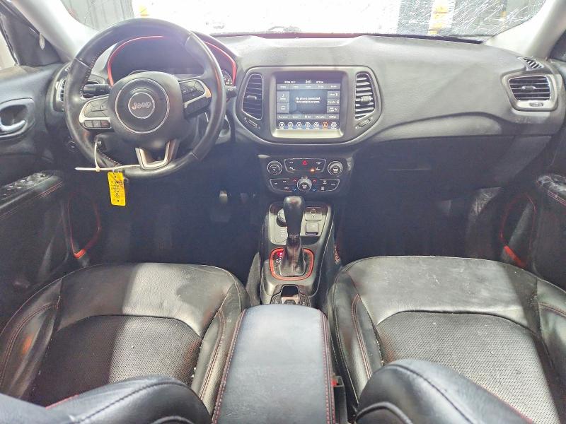 Продаж на аукціоні авто 2018 Jeep Compass, vin: 3C4NJDDB8JT282799, номер лоту: 41887716