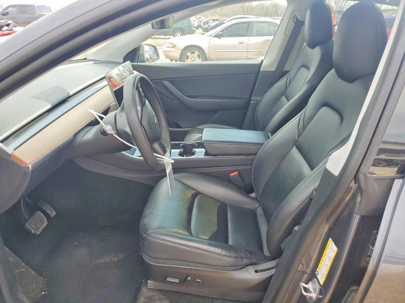 47781906 :رقم المزاد ، 5YJYGDEE2MF067068 vin ، 2021 Tesla Model Y مزاد بيع