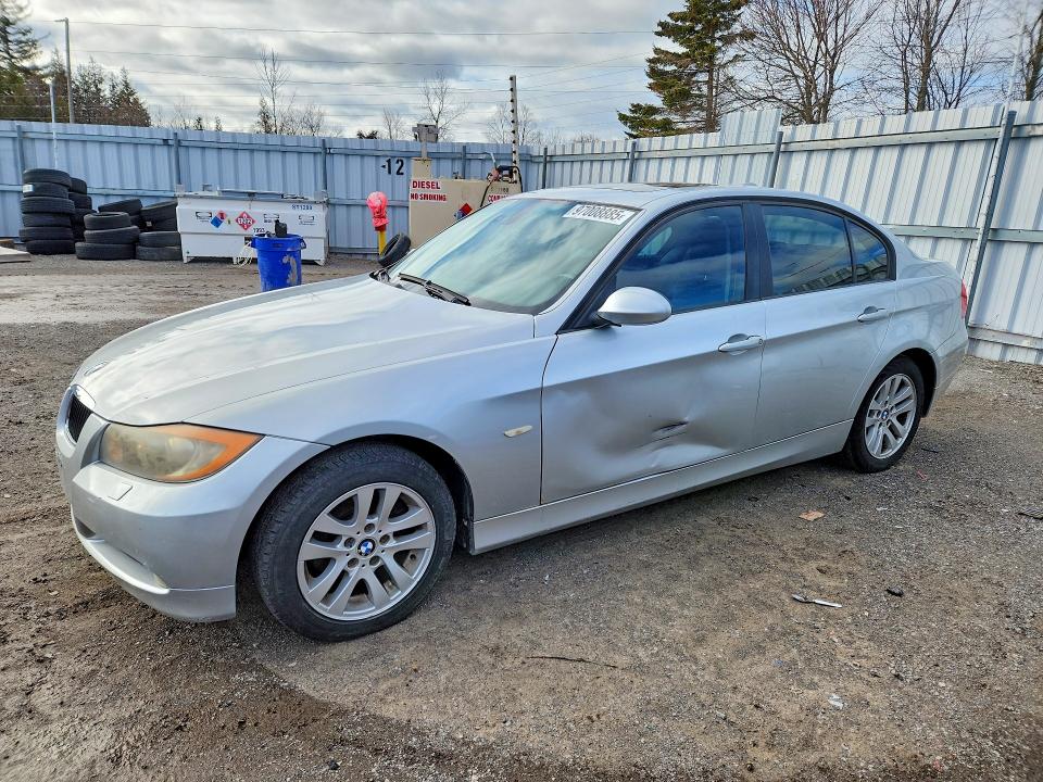 Продажа на аукционе авто 2006 Bmw 325, vin: WBAVD13556KV05596, номер лота: 97008885