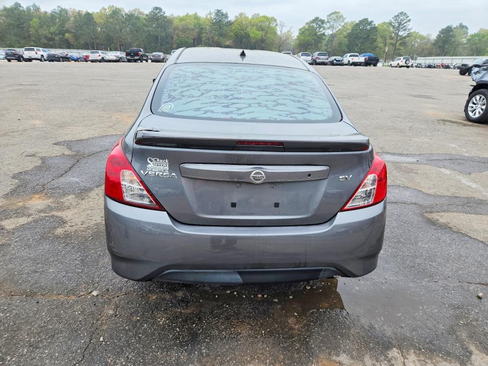 2018 Nissan Versa მანქანა იყიდება აუქციონზე, vin: 3N1CN7AP9JL815453, აუქციონის ნომერი: 47338276