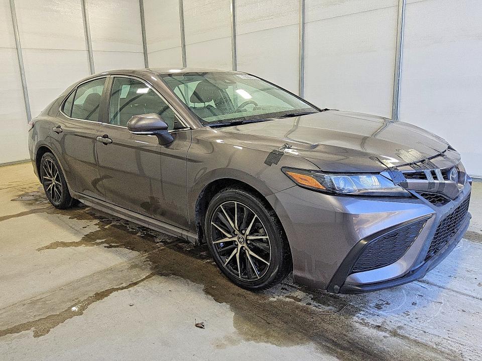 Продажа на аукционе авто 2023 Toyota Camry, vin: 4T1G11AK5PU807064, номер лота: 46121956