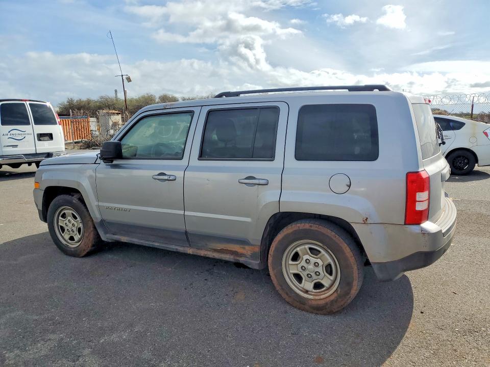 47656256 :رقم المزاد ، 1C4NJPBA5FD348931 vin ، 2015 Jeep Patriot مزاد بيع