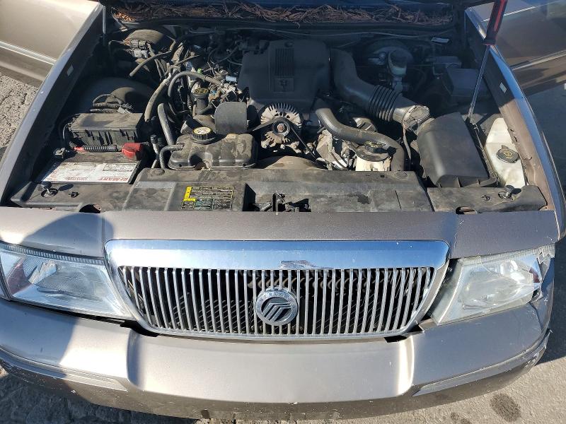 Auction sale of the 2004 Mercury Grand Marquis, vin: 2MEFM74WX4X662549, lot number: 79393115