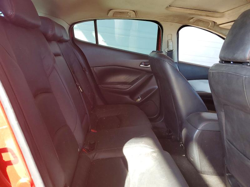 41611046 :رقم المزاد ، JM1BM1M7XF1247040 vin ، 2015 Mazda 3 مزاد بيع