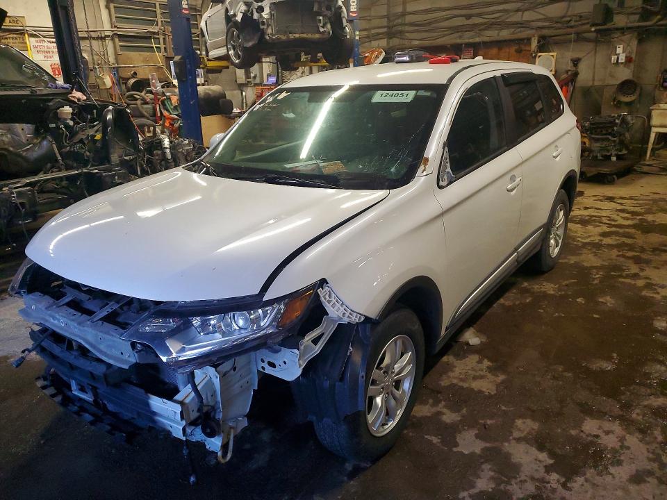 Продаж на аукціоні авто 2020 Mitsubishi Outlander, vin: JA4AZ2A33LZ611388, номер лоту: 78703765