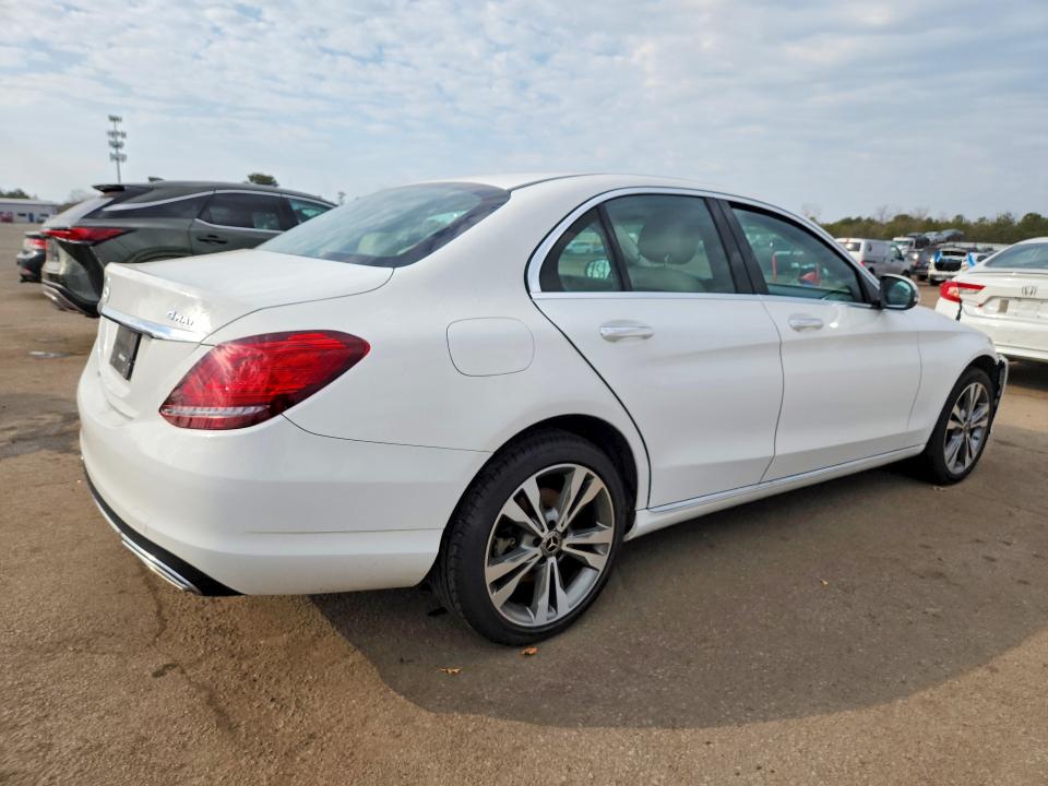 Продажа на аукционе авто 2020 Mercedes-benz C, vin: WDDWF8EB9LR555813, номер лота: 47393796