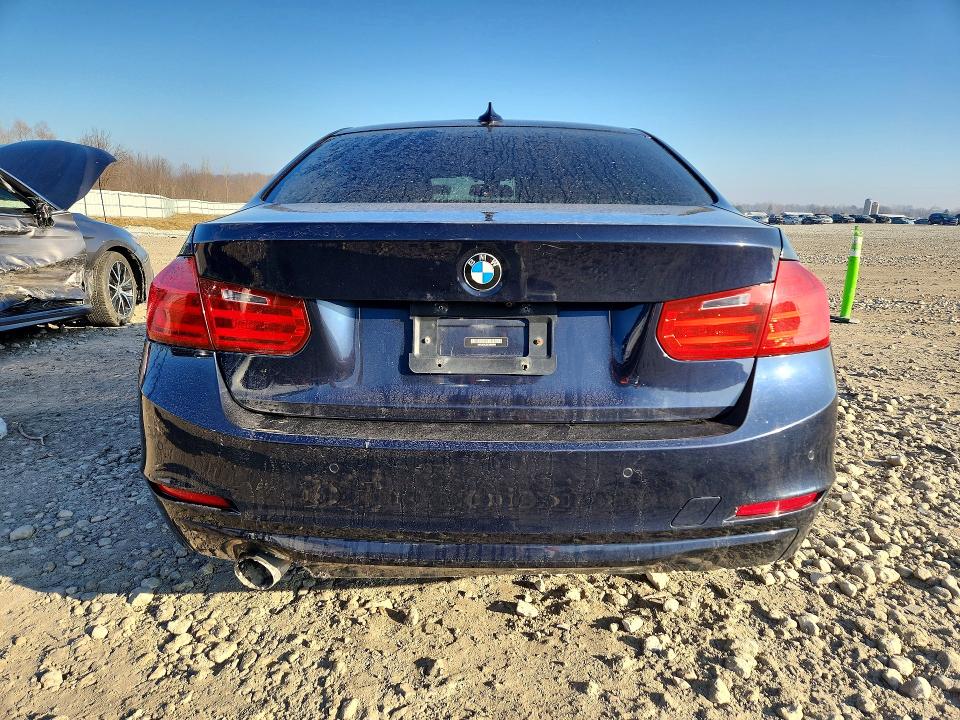 2014 Bmw 328 მანქანა იყიდება აუქციონზე, vin: WBA3B3C52EJ980989, აუქციონის ნომერი: 79492195