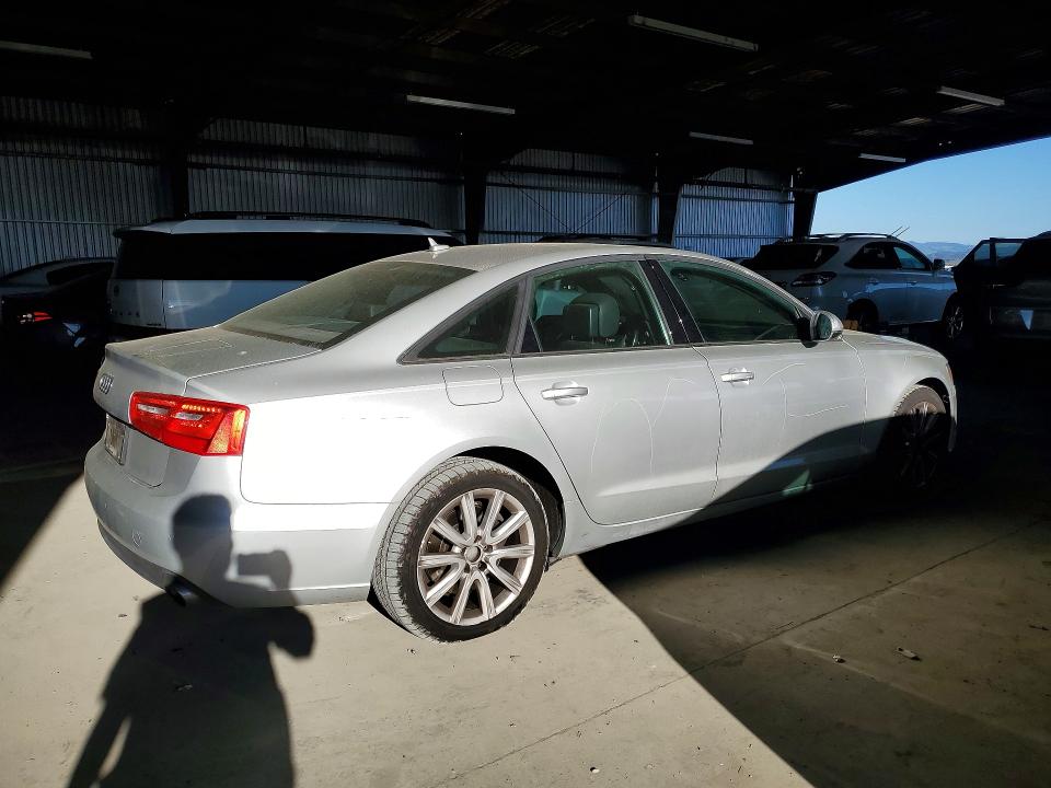 Продаж на аукціоні авто 2014 Audi A6, vin: WAUDFAFC2EN158743, номер лоту: 46758136