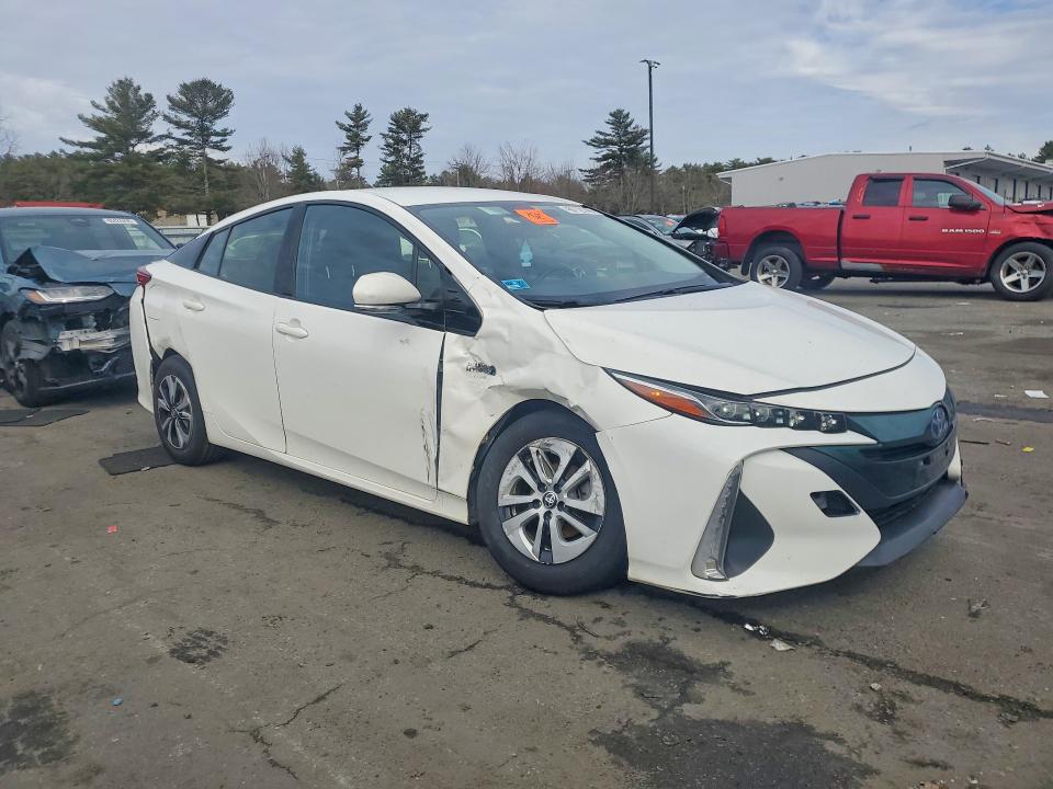 Продаж на аукціоні авто 2019 Toyota Prius Prime, vin: JTDKARFP8K3105143, номер лоту: 46712146