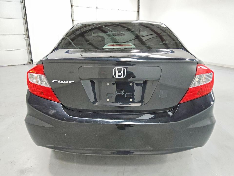 Продажа на аукционе авто 2012 Honda Civic, vin: 2HGFB2F53CH306047, номер лота: 46378746