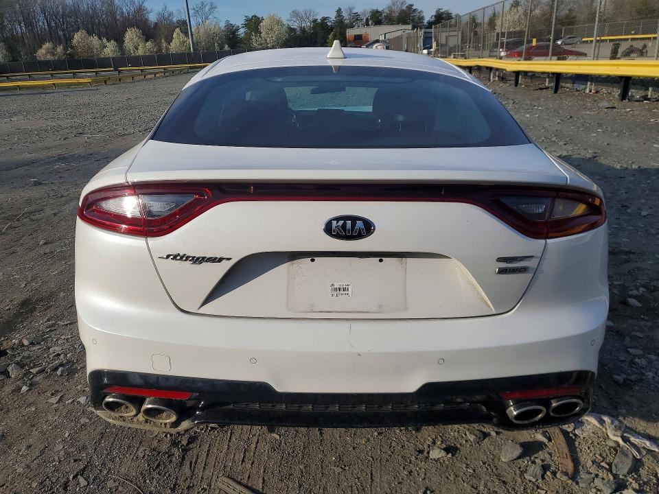 Продаж на аукціоні авто 2018 Kia Stinger, vin: KNAE55LC8J6020762, номер лоту: 47162546