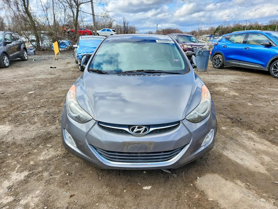 2013 Hyundai Elantra მანქანა იყიდება აუქციონზე, vin: 5NPDH4AE0DH377948, აუქციონის ნომერი: 47228036