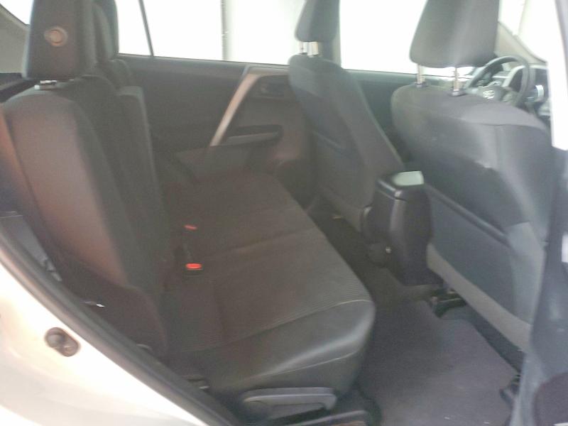 Продаж на аукціоні авто 2018 Toyota Rav4, vin: 2T3ZFREV2JW485415, номер лоту: 48427386