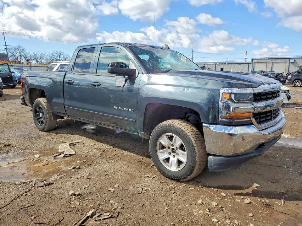 46200136 :رقم المزاد ، 1GCVKREC9JZ135868 vin ، 2018 Chevrolet Silverado مزاد بيع