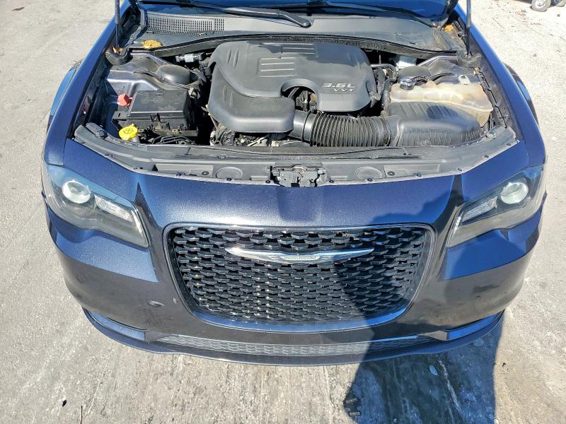 Продажа на аукционе авто 2018 Chrysler 300, vin: 2C3CCAGG8JH267448, номер лота: 46855196