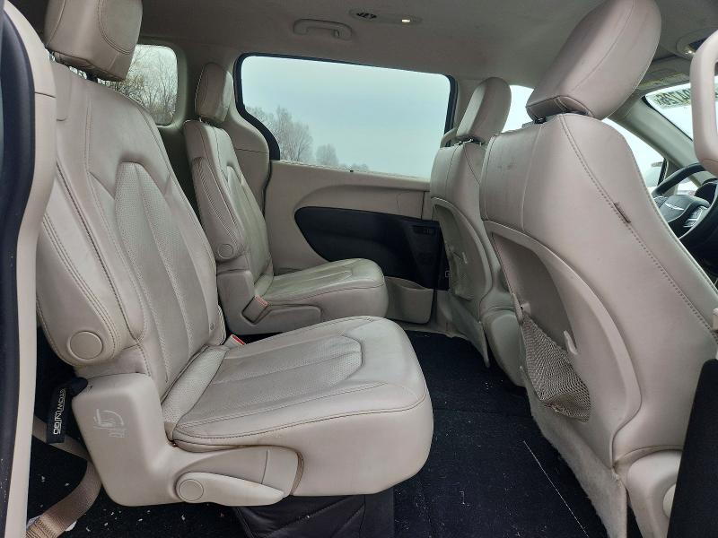 47794726 :رقم المزاد ، 2C4RC1DG9MR542902 vin ، 2021 Chrysler Voyager مزاد بيع