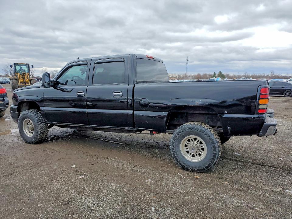 46473526 :رقم المزاد ، 1GCHK23D17F117343 vin ، 2007 Chevrolet 1500 Silve مزاد بيع