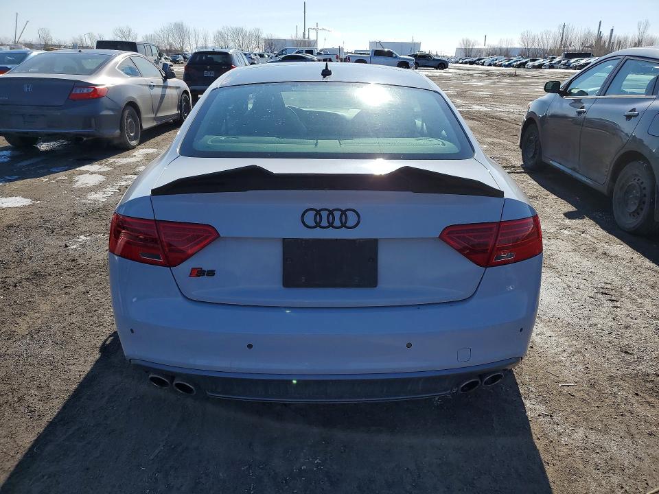 47743086 :رقم المزاد ، WAULGBFR2FA032264 vin ، 2015 Audi S5 مزاد بيع