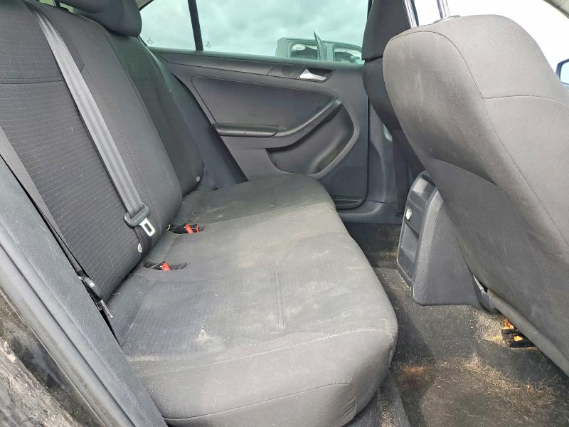 45654036 :رقم المزاد ، 3VW2K7AJ4FM215810 vin ، 2015 Volkswagen Jetta مزاد بيع