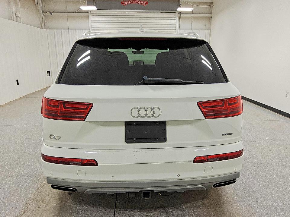 75389565 :رقم المزاد ، WA1LHAF70HD044594 vin ، 2017 Audi Q7 مزاد بيع
