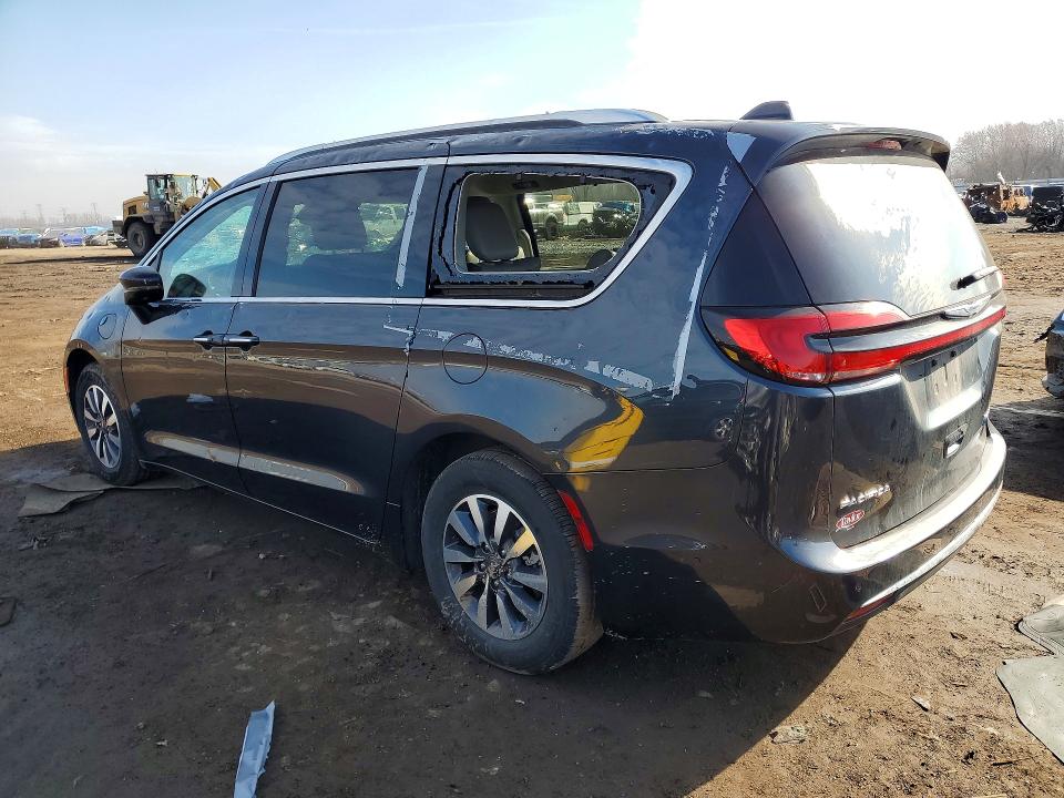 2021 Chrysler Pacifica მანქანა იყიდება აუქციონზე, vin: 2C4RC1L77MR586415, აუქციონის ნომერი: 46958056