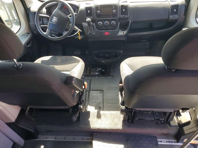 41691716 :رقم المزاد ، 3C6TRVPG6FE520861 vin ، 2015 Ram Promaster 2500 مزاد بيع