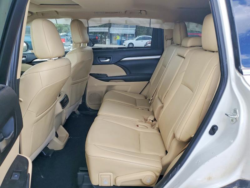 79762115 :رقم المزاد ، 5TDKZRFH9KS556226 vin ، 2019 Toyota Highlander مزاد بيع